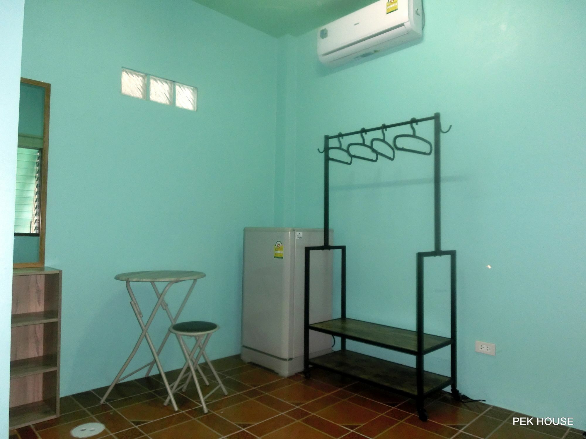 Apartamento Pek House Phuket Exterior foto