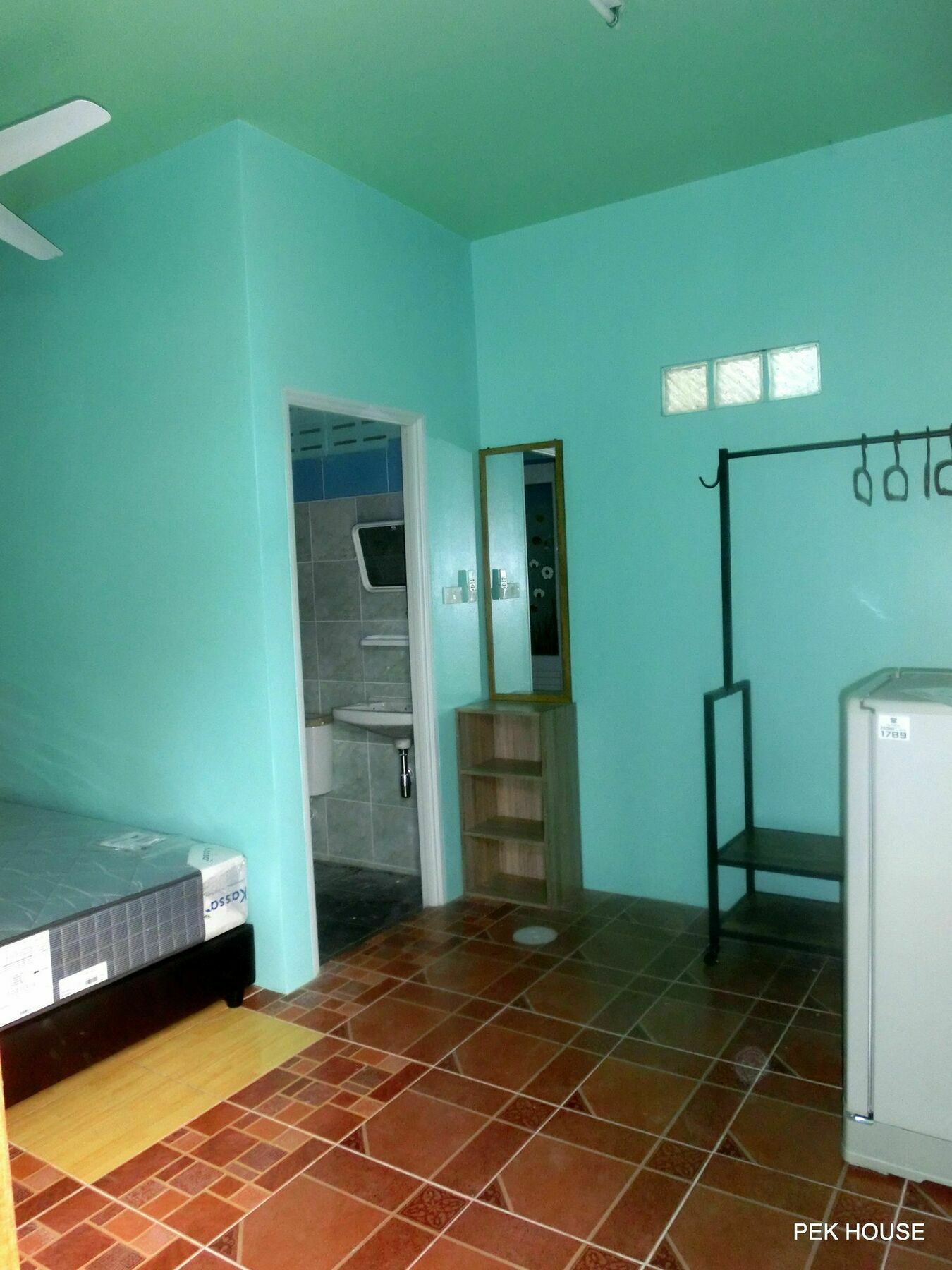 Apartamento Pek House Phuket Exterior foto